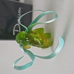 Daum praying angel figurine